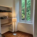 Retreat - Cozy In San Giovanni アパート