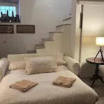 Retreat - Cozy In San Giovanni ベッラージョ